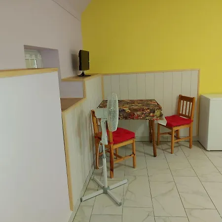 Angyalhaz Apartman. *